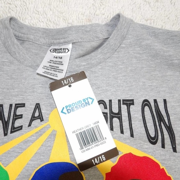 Proud by Design Shine a Light On Black Excellence Youth Graphic Tee Size 14/16 - Picture 6 of 6
